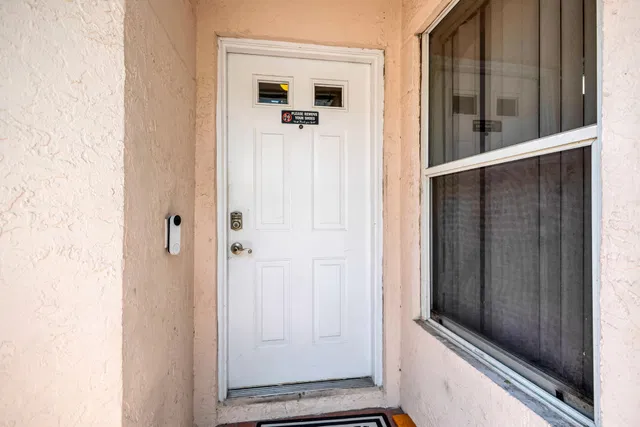 Residence photo 32