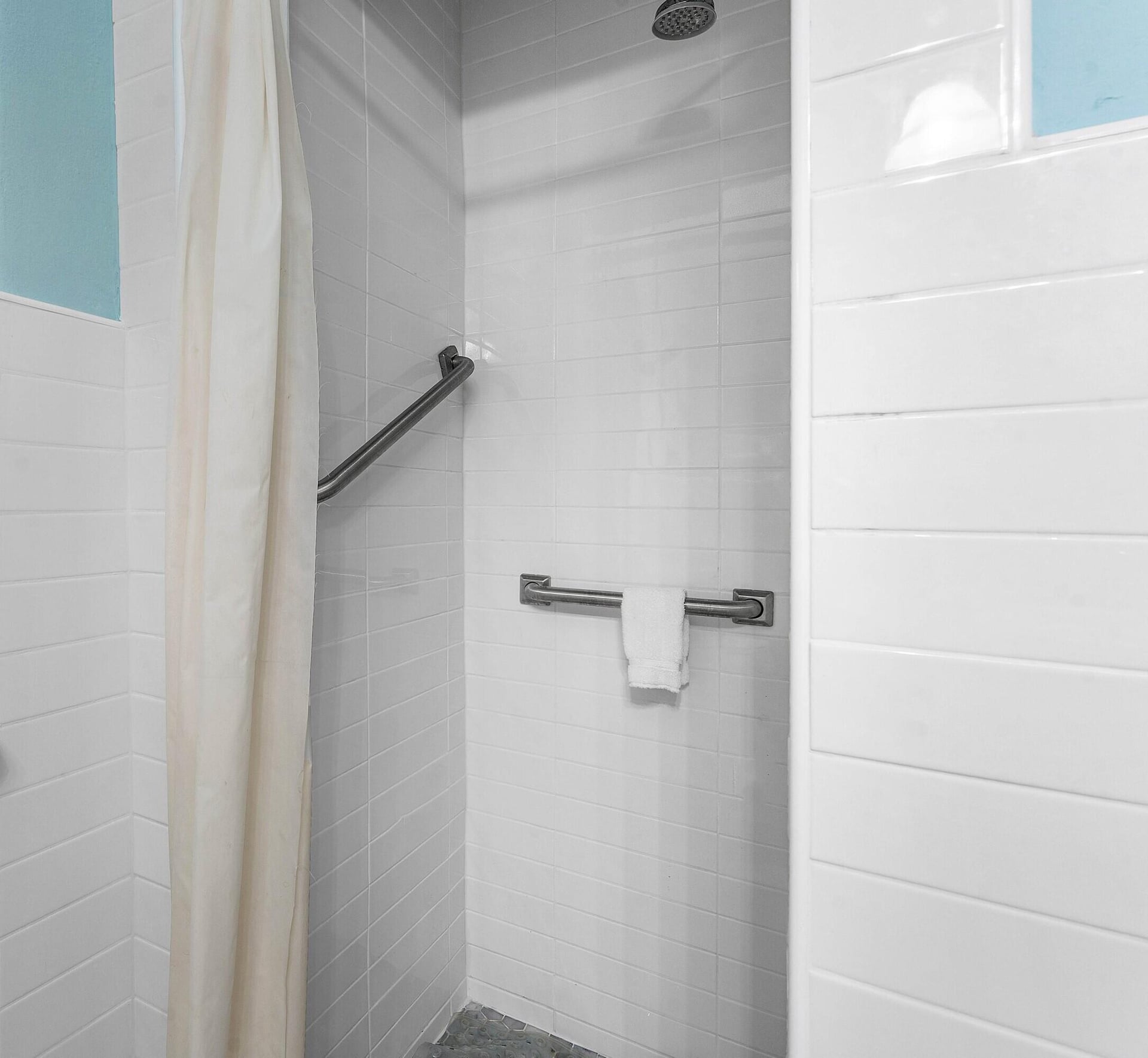 In-Town Palm Beach Unit 2 photo 12