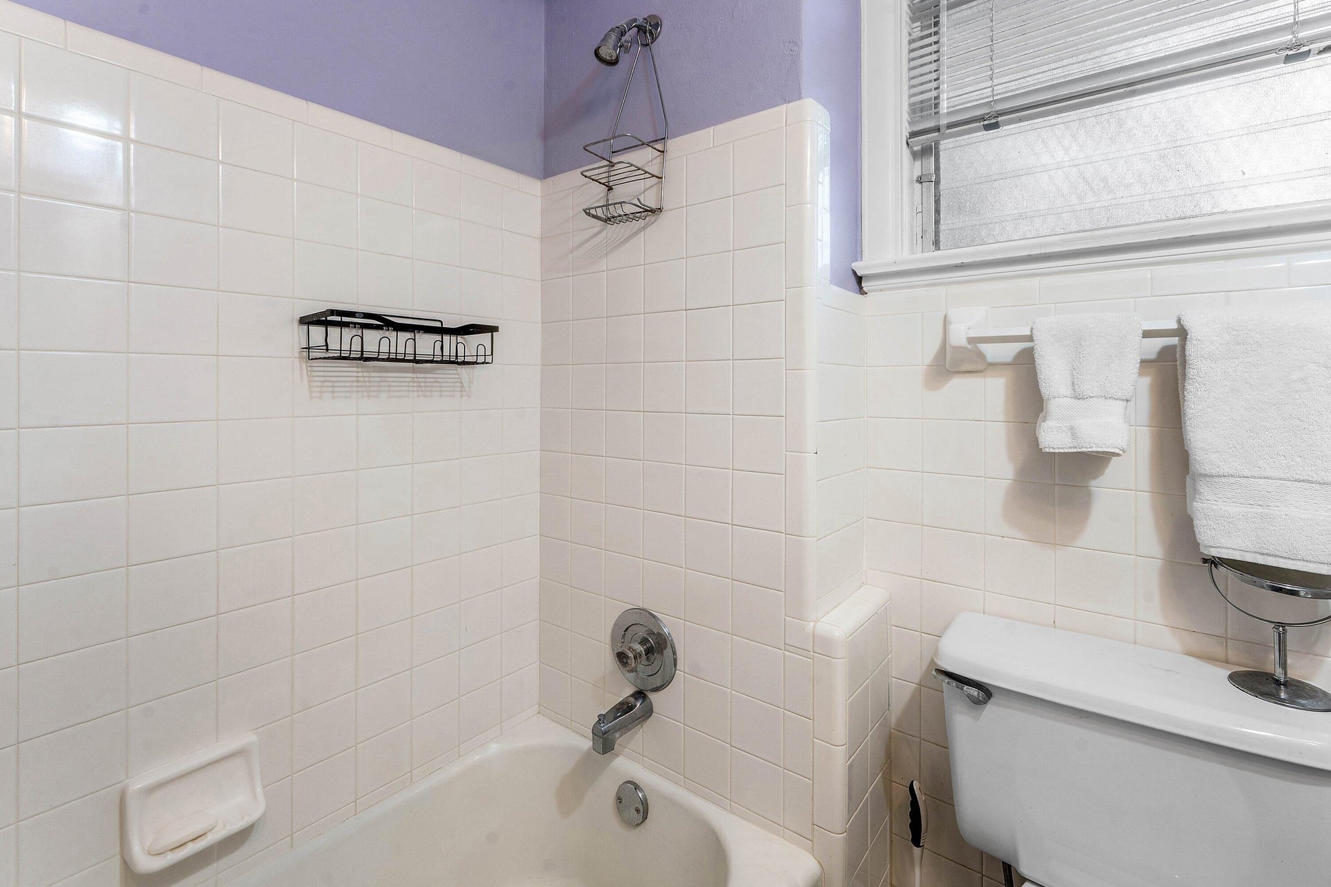 In-Town Palm Beach Unit 2 photo 14