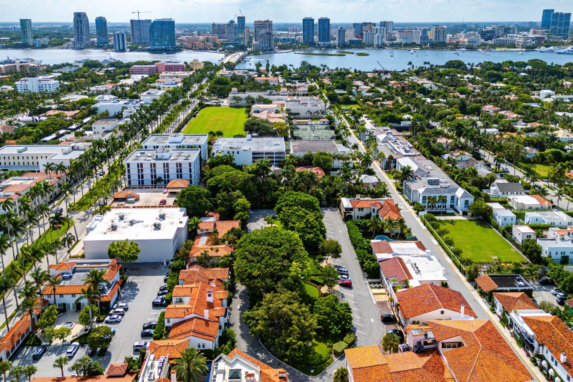 In-Town Palm Beach Unit 2 photo 21