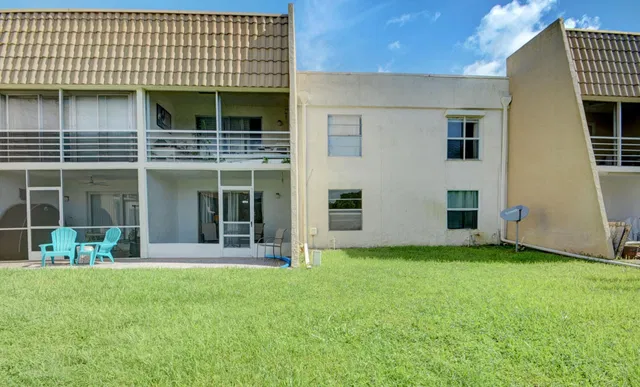  Unit 106 photo 21