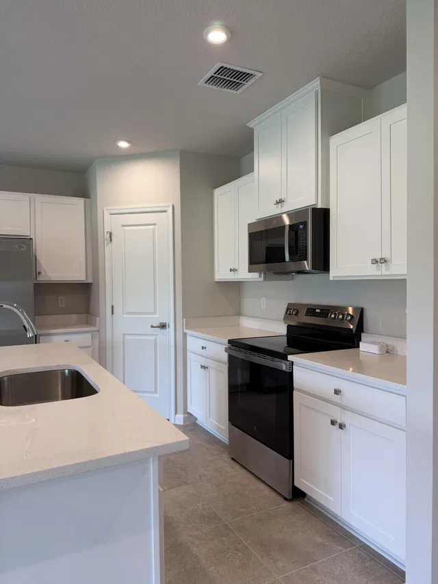 Residence photo 11