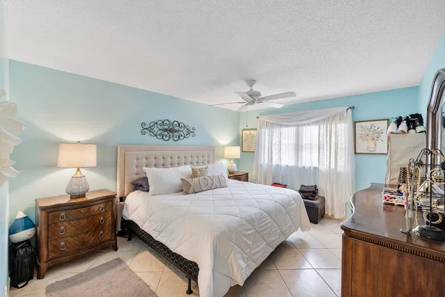  Residence photo 10