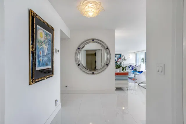 Boca Raton Unit 11E photo 4
