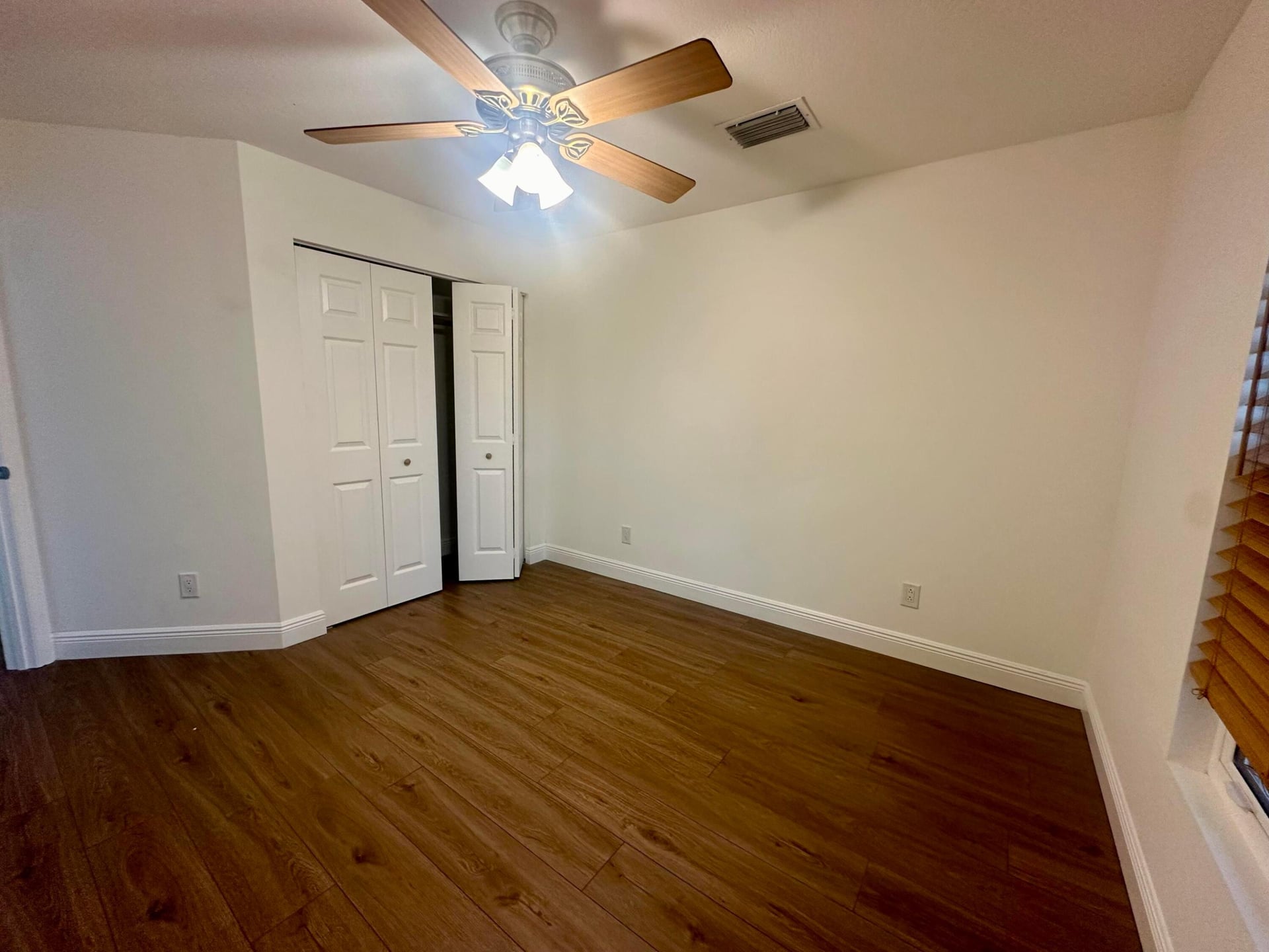 Residence photo 9