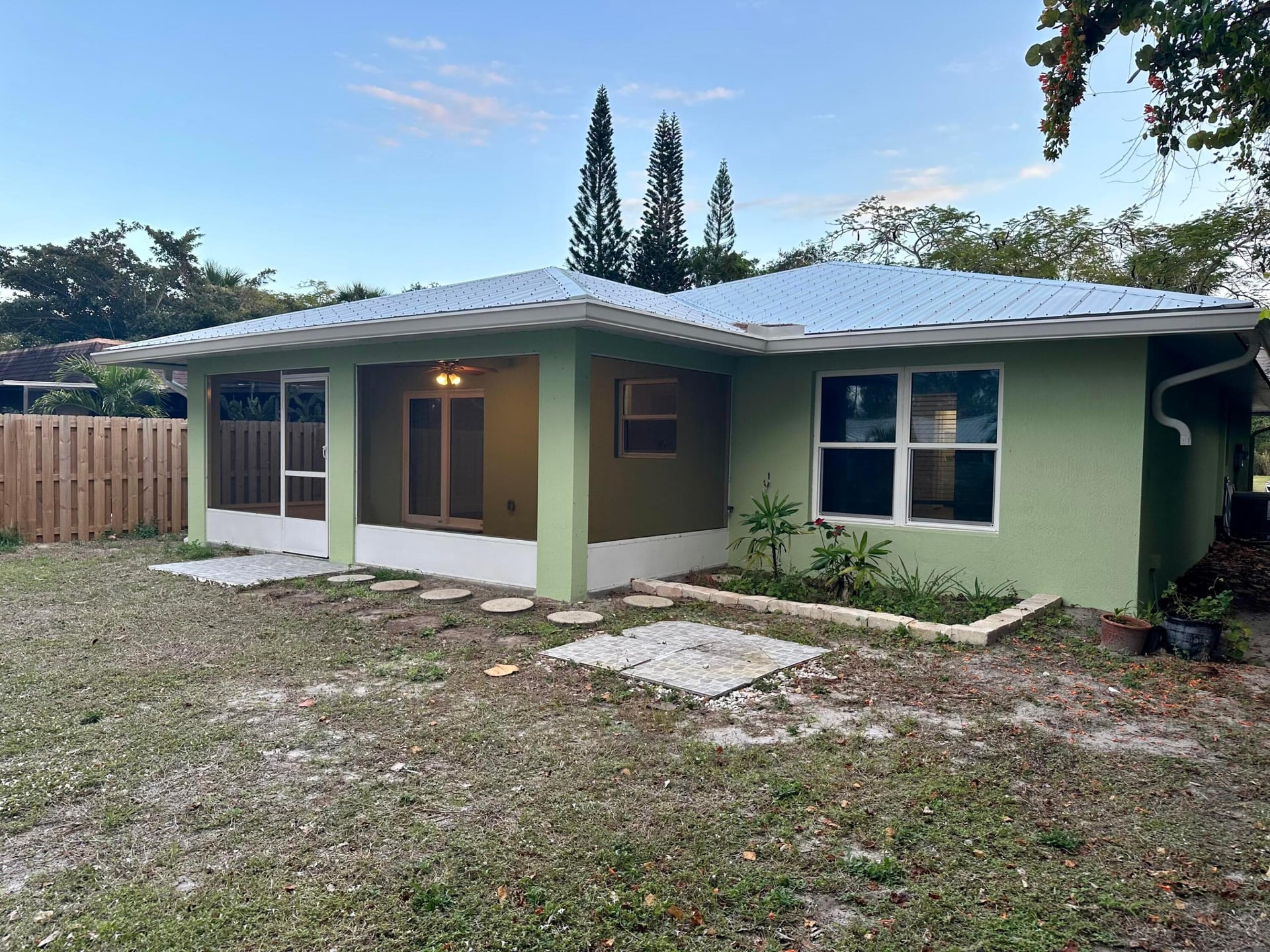Residence photo 18