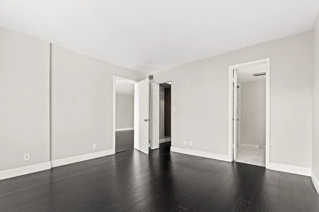 Unit 606 photo 39