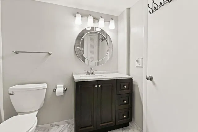 Unit 606 photo 41
