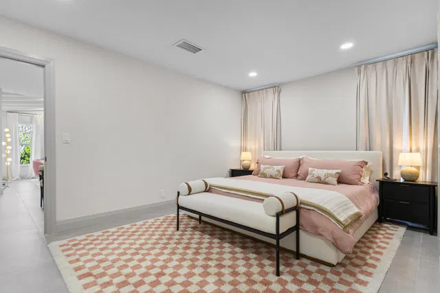  Residence photo 21