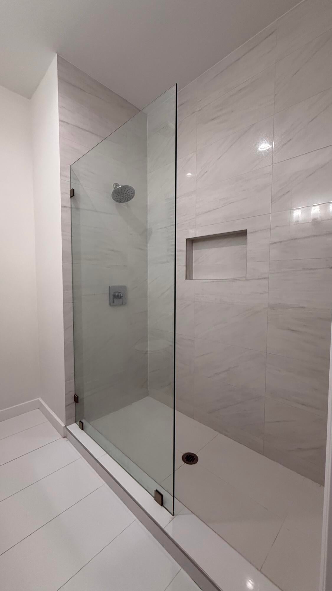 Unit 104 photo 11