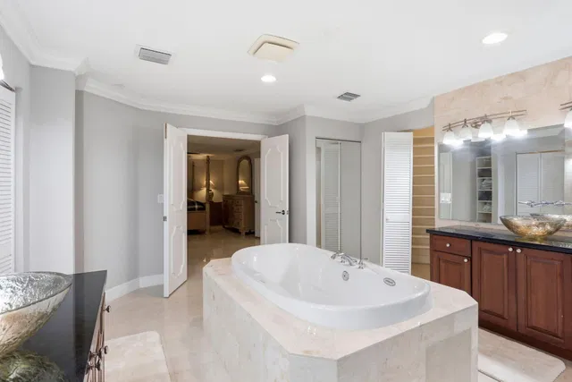Homeland Residence photo 54