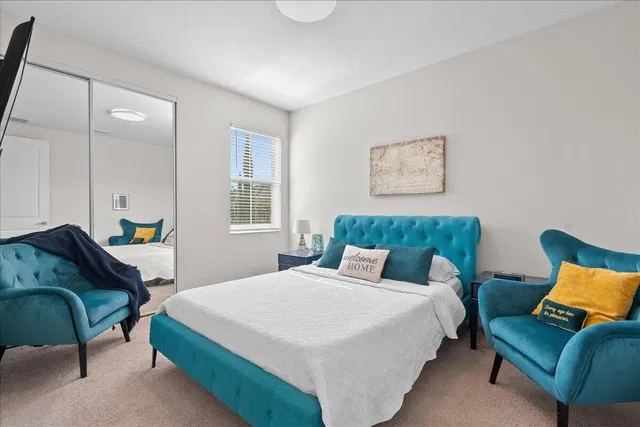 Residence photo 18