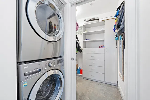 Villa Lofts Unit 801 photo 5