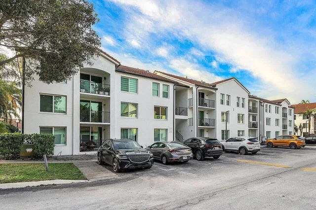  Residence photo 15