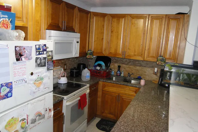 Unit 32 photo 5