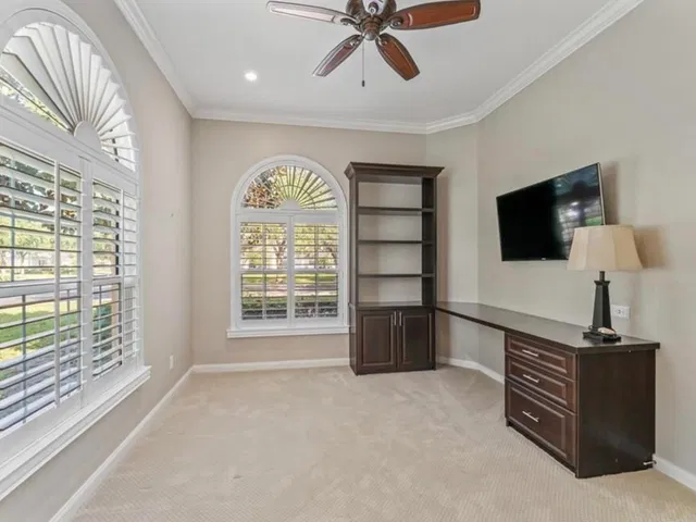  Residence photo 12