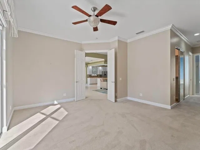  Residence photo 14