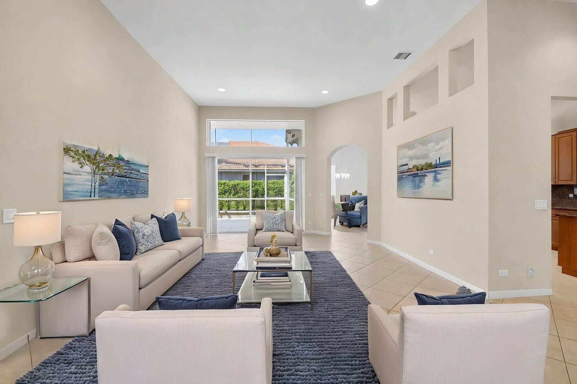 Residence photo 6