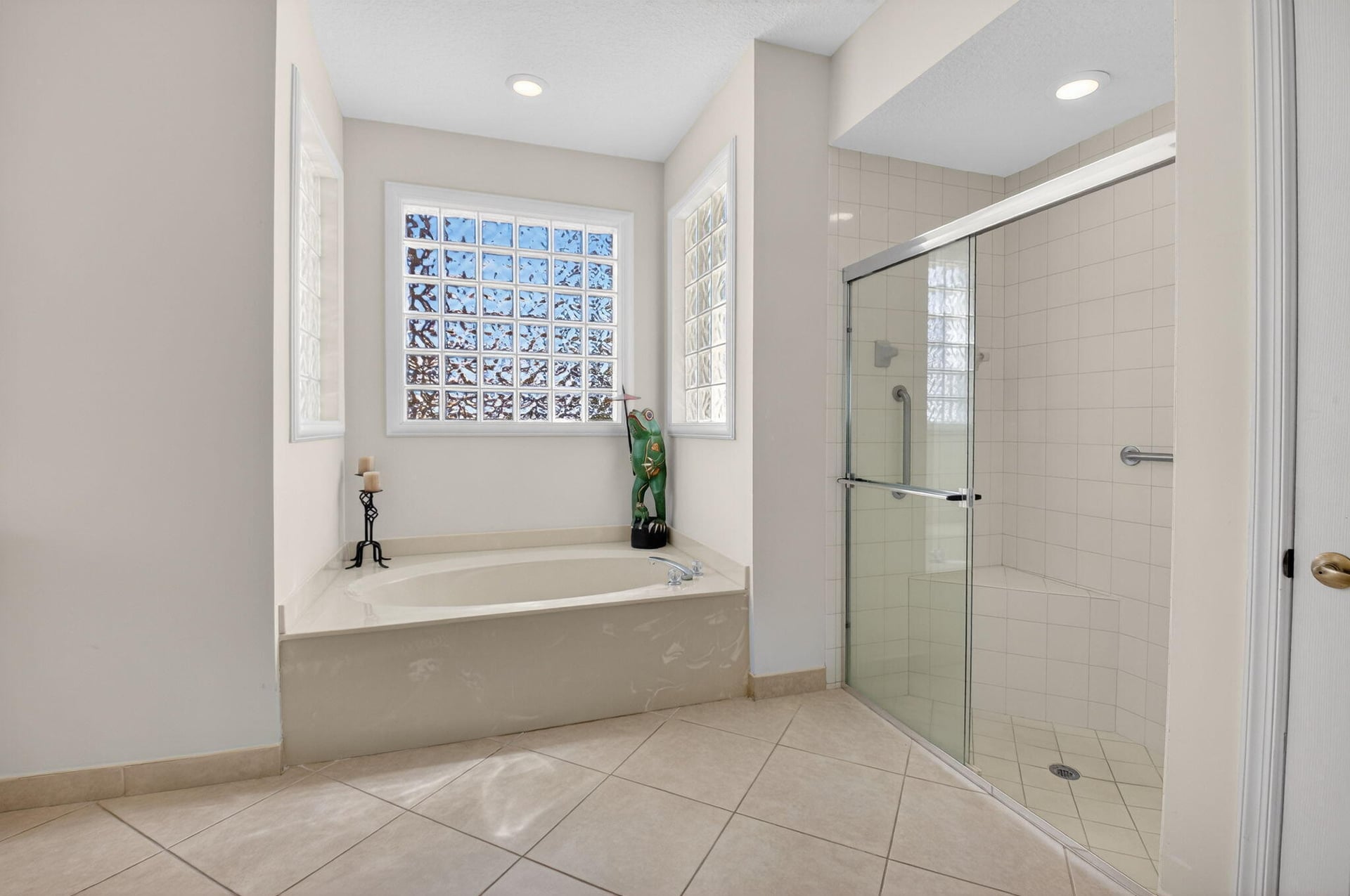 Residence photo 47