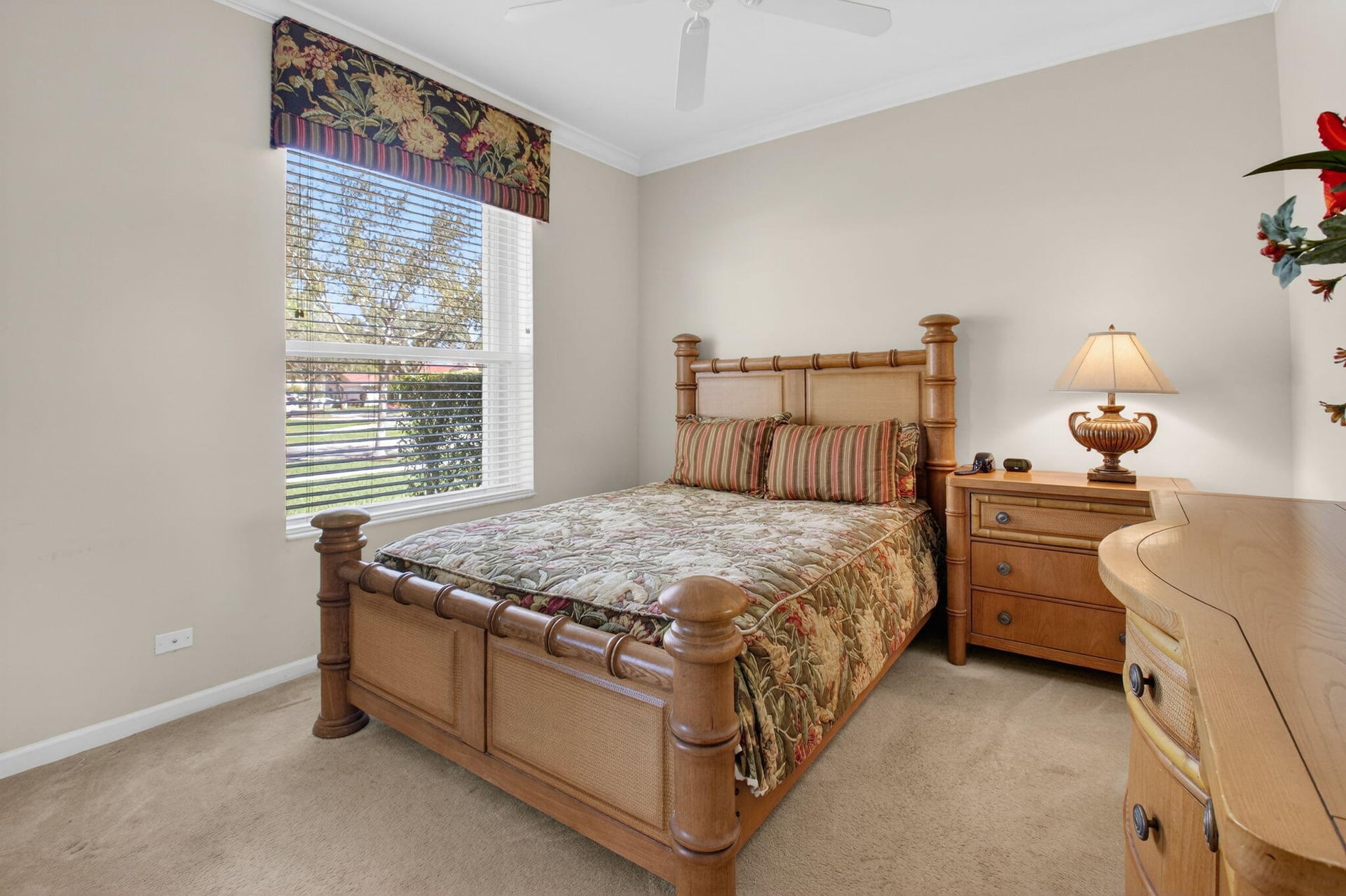 Residence photo 51