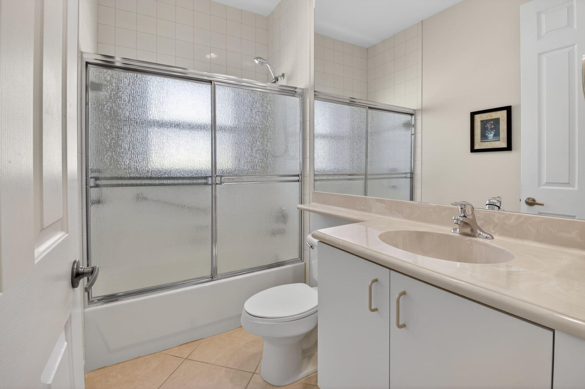 Residence photo 53