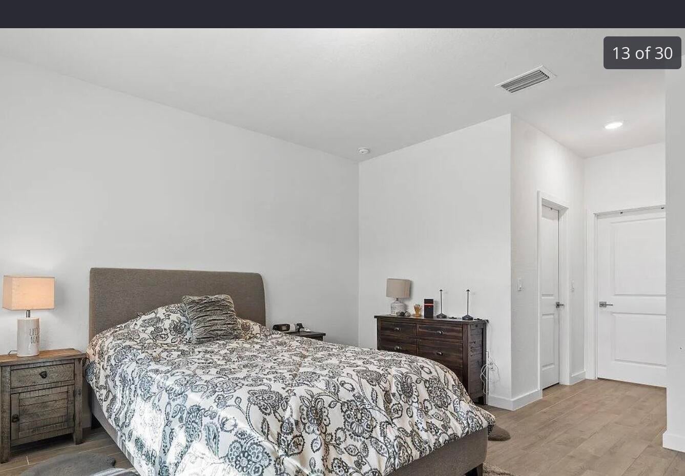  Residence photo 10