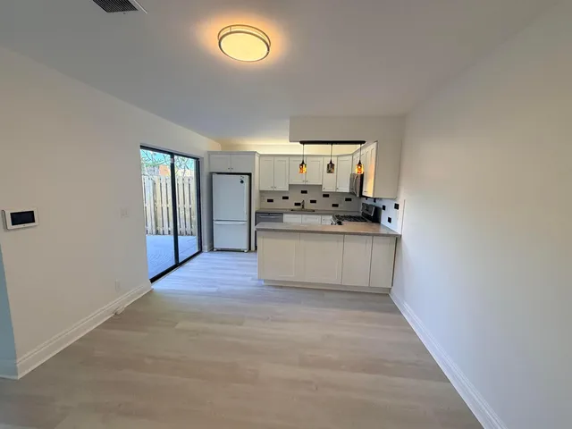 Residence photo 9