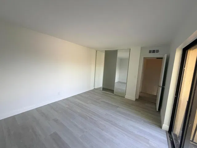 Residence photo 15