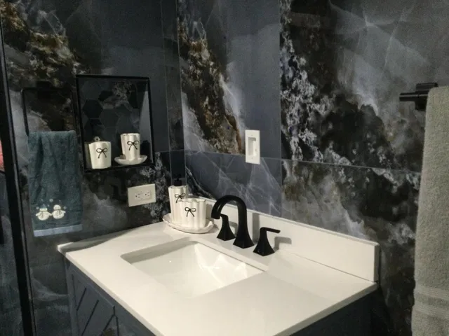  Unit 802 photo 16