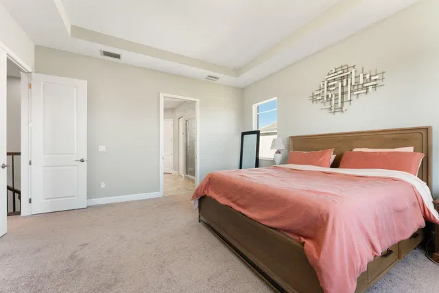  Residence photo 15