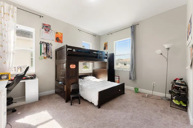 Residence photo 18
