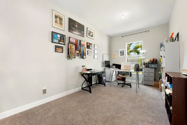  Residence photo 22