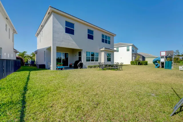  Residence photo 27