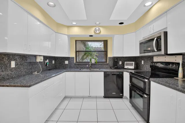Boca West Country Club Residence photo 18