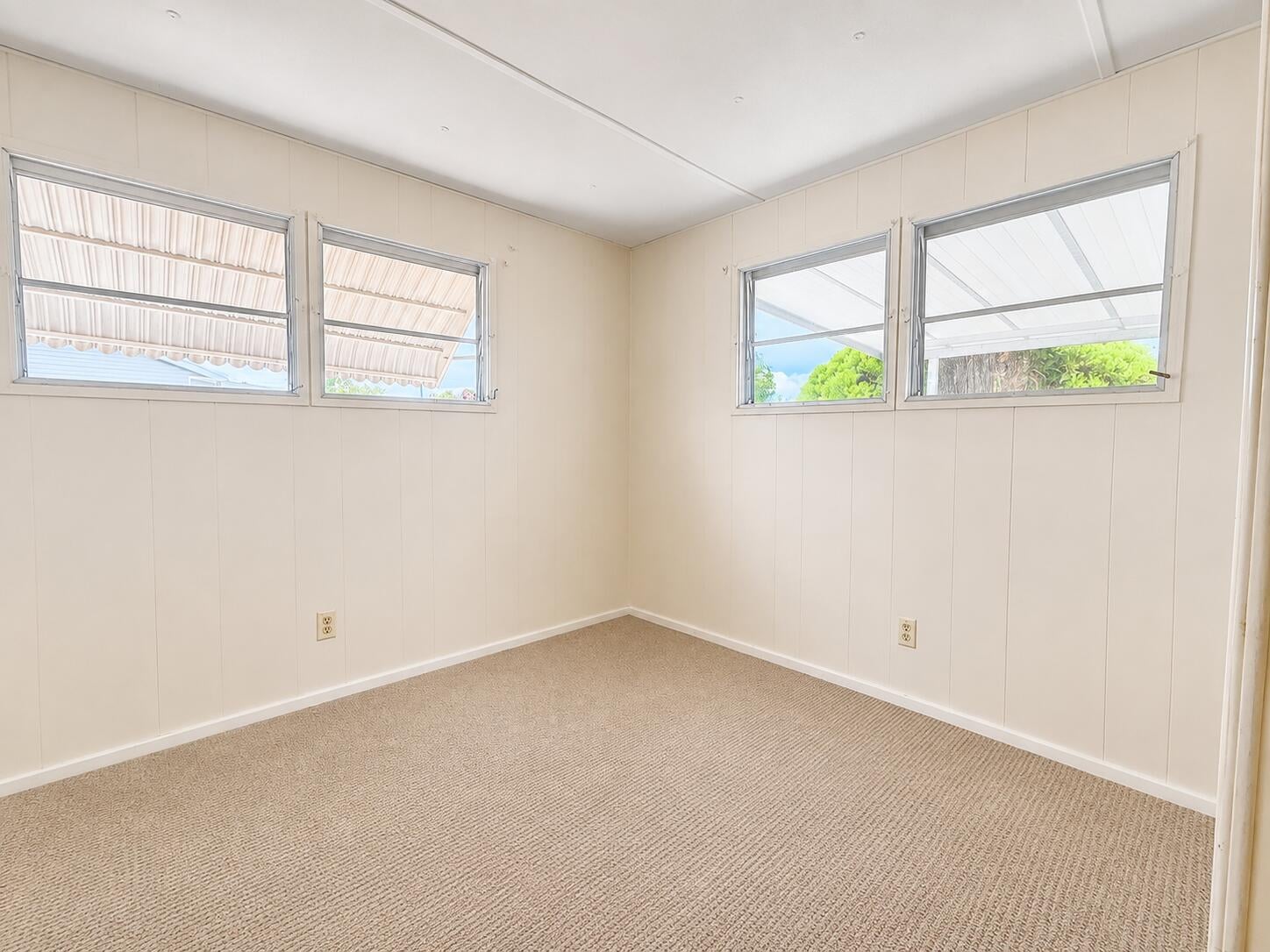 Residence photo 12