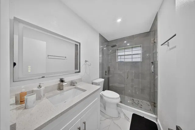  Residence photo 13