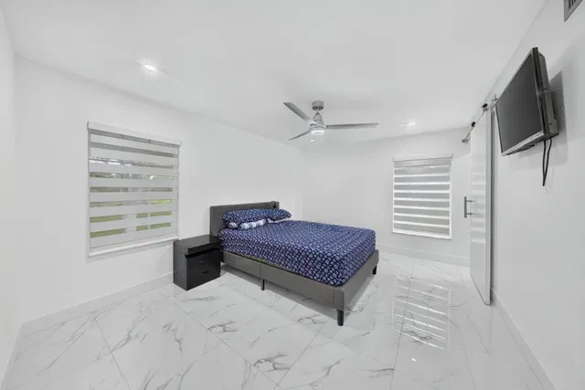  Residence photo 18