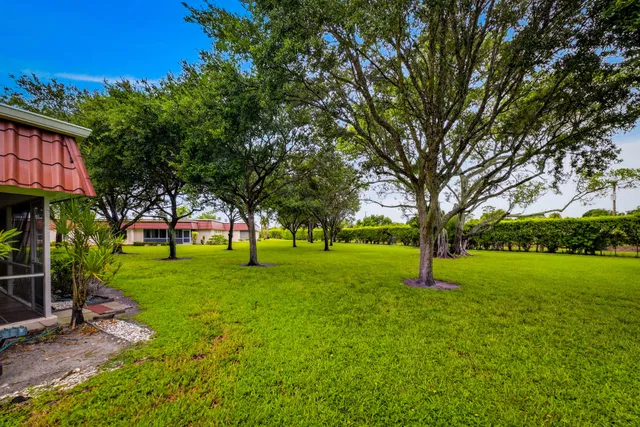  Residence photo 36
