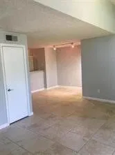 Unit E photo 5