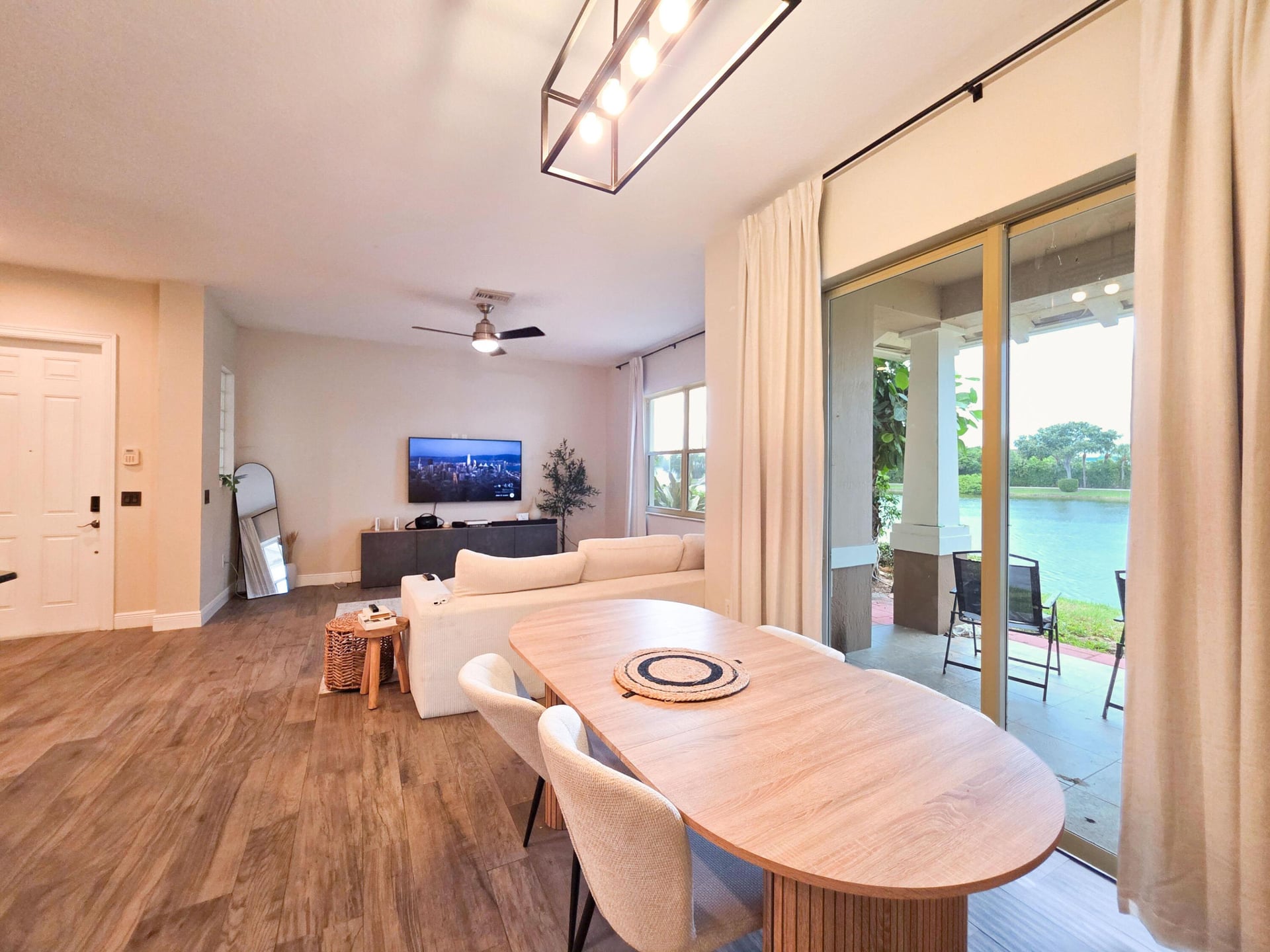 Cityside West Palm Beach Unit 1 photo 5