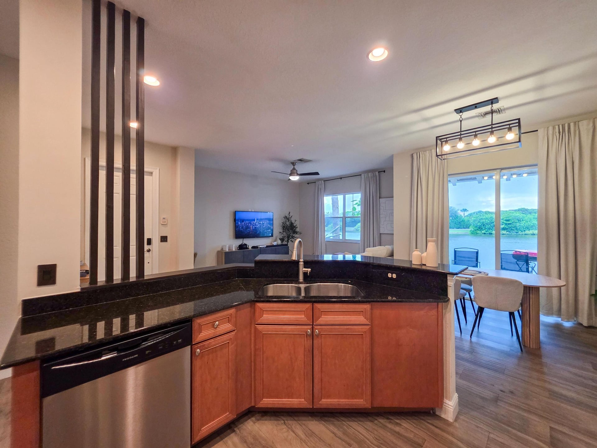Cityside West Palm Beach Unit 1 photo 11