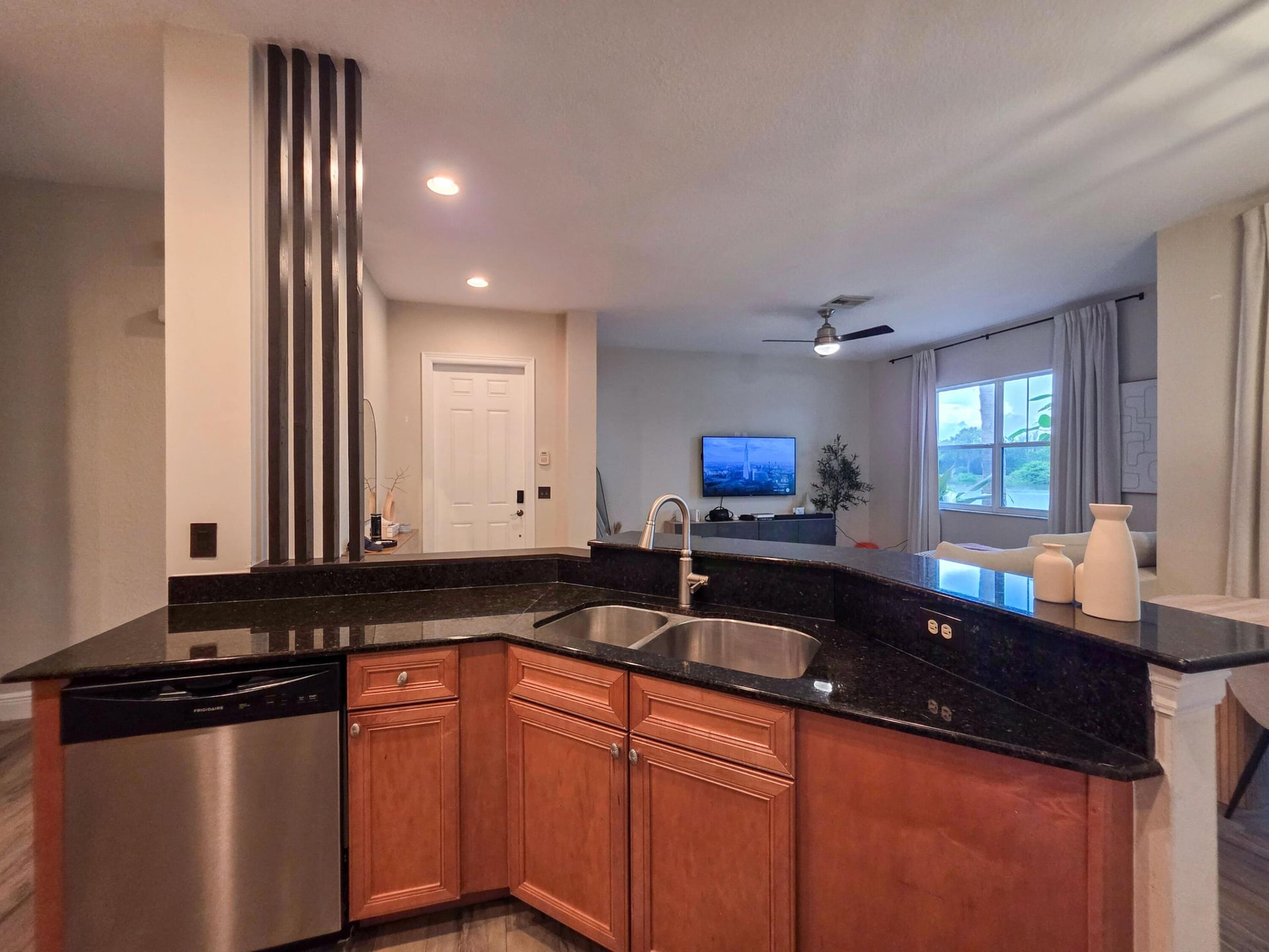 Cityside West Palm Beach Unit 1 photo 12