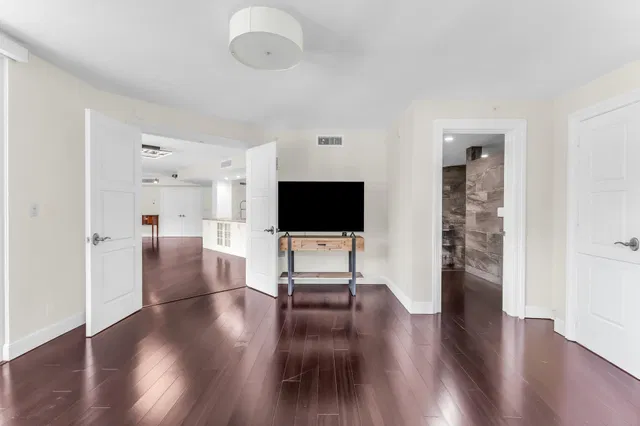 Boca Raton Unit 202 photo 11
