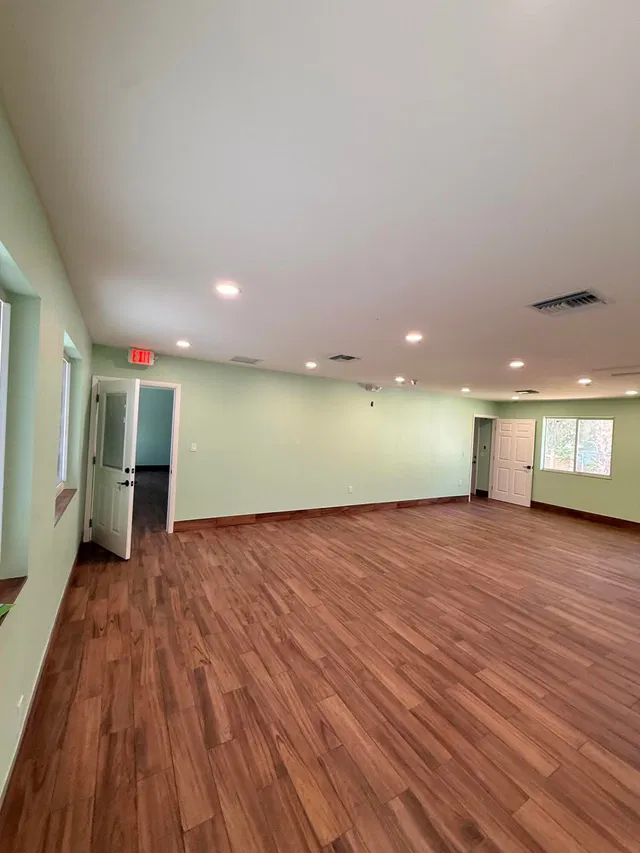 Residence photo 10