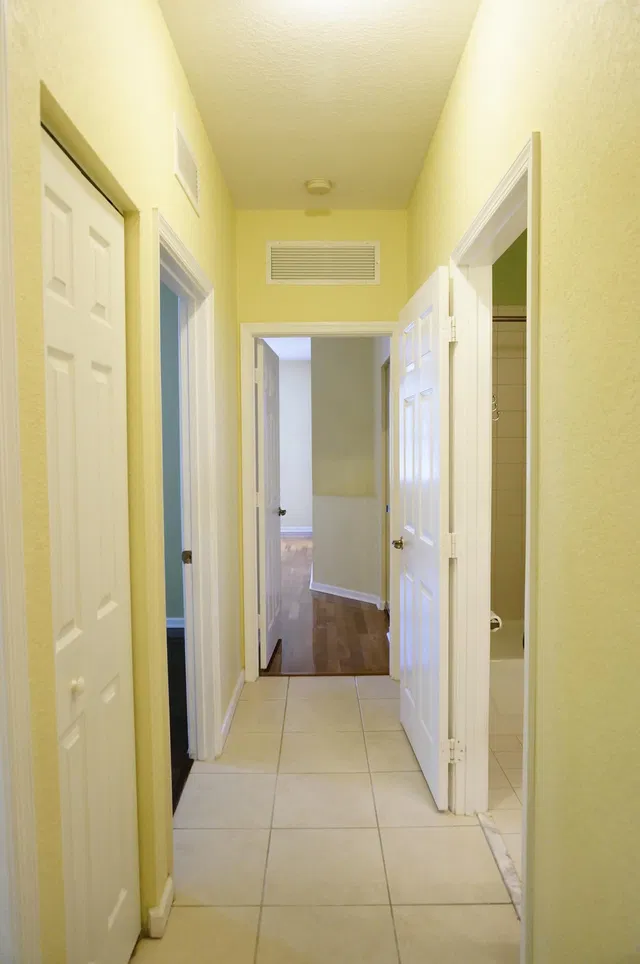 Residence photo 9