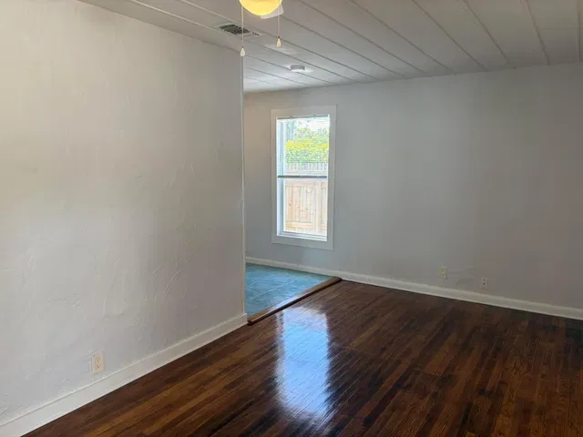  Residence photo 14