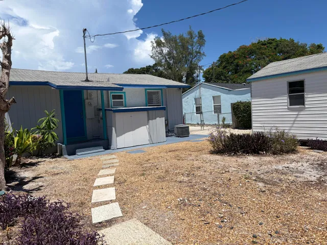  Residence photo 35