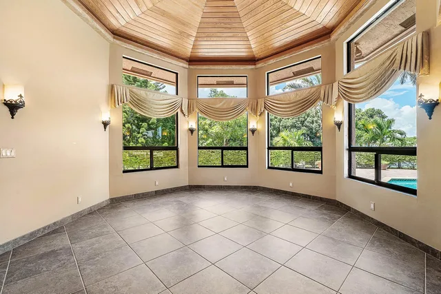 Bocaire Country Club Residence photo 24
