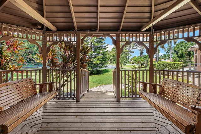 Bocaire Country Club Residence photo 50
