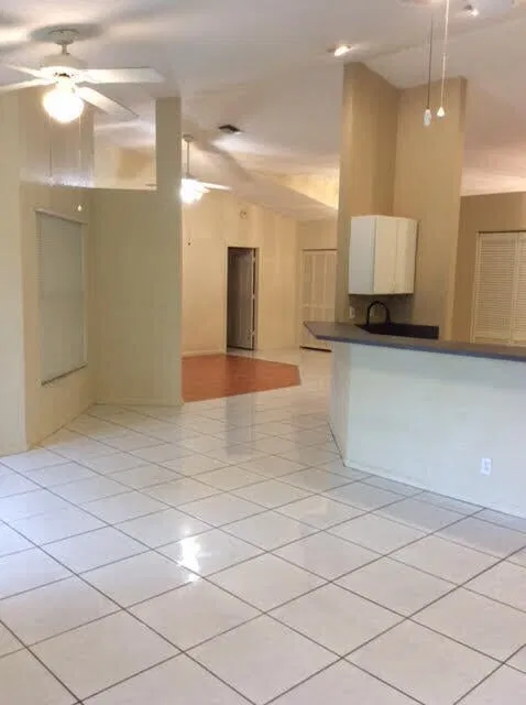 Residence photo 11